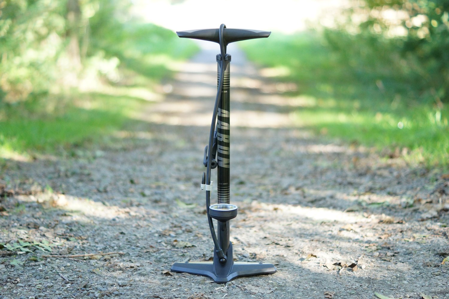 AARON-Sport-One-Standpumpe-Test AARON Sport One Standpumpe Test